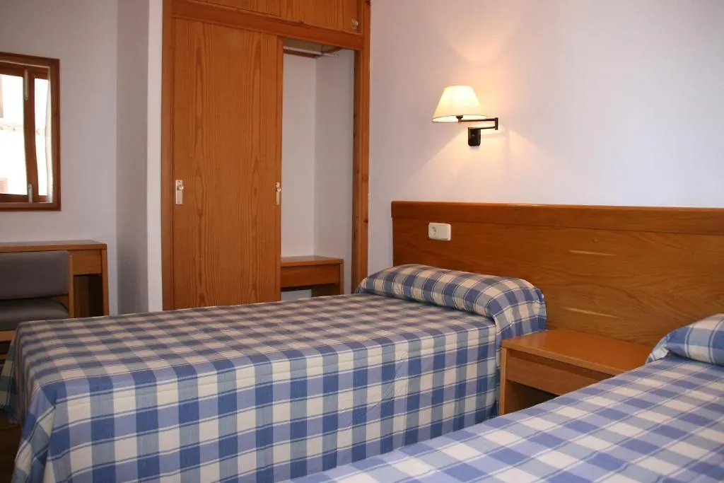 Apartamentos S'Olivera Canyamel  Apartment