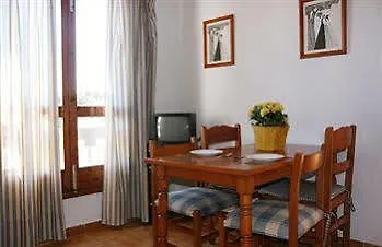 Apartamentos S'Olivera Canyamel